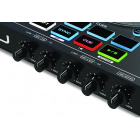 Denon DJ MC4000 2-Decks Serato DJ Controller - bediening microfoons aan de voorkant
