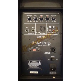 IBIZA Sound XTK15A Professionele ABS Speaker 15"/38cm 600W aansluitingen achterkant bediening