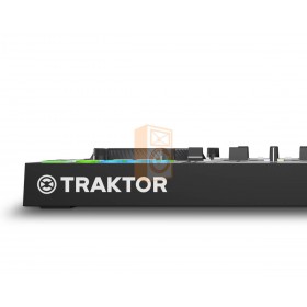 Traktor Kontrol S2 mk3 - 2 kanaals DJ controller Aansluitingen Voorkant links