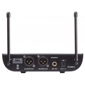Vonyx WM82 - Digitaal UHF 2-Kanaals Draadloos Microfoonsysteem met 2 handmicrofoons - aansluitingen