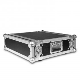 LD Systems DSP45KRACK - 4 x 1,200 watt DSP-versterker en patchbay in 19" case gesloten kist