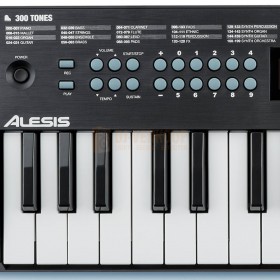 Detail sounds links Alesis Harmony 32 - Draagbaar toetsenbord met 32 toetsen met ingebouwde luidsprekers