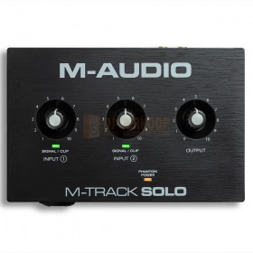bovenkant M-Audio M-Track Solo - 2-kanaals USB-audio-interface met 1 Crystal Preamp, fantoomvoeding en Instrument ingang