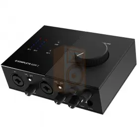 Native instruments Komplete audio 2 Audio interface / geluidkaart - voorkant aansluitingen