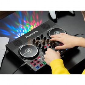 Numark Party Mix Live - DJ-Controller met ingebouwde lichtshow en luidsprekers