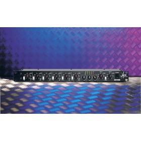 Dateq ACE - 6 kanalen 19 inch mixer